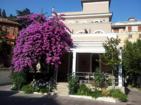 Гостиница Villa Pirandello  Рим